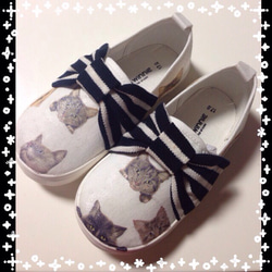 可愛いネコちゃん柄♡上履き入れ。 ☆猫ちゃん柄デコパージュシューズ！入園入学上履きに！ 靴 orange
