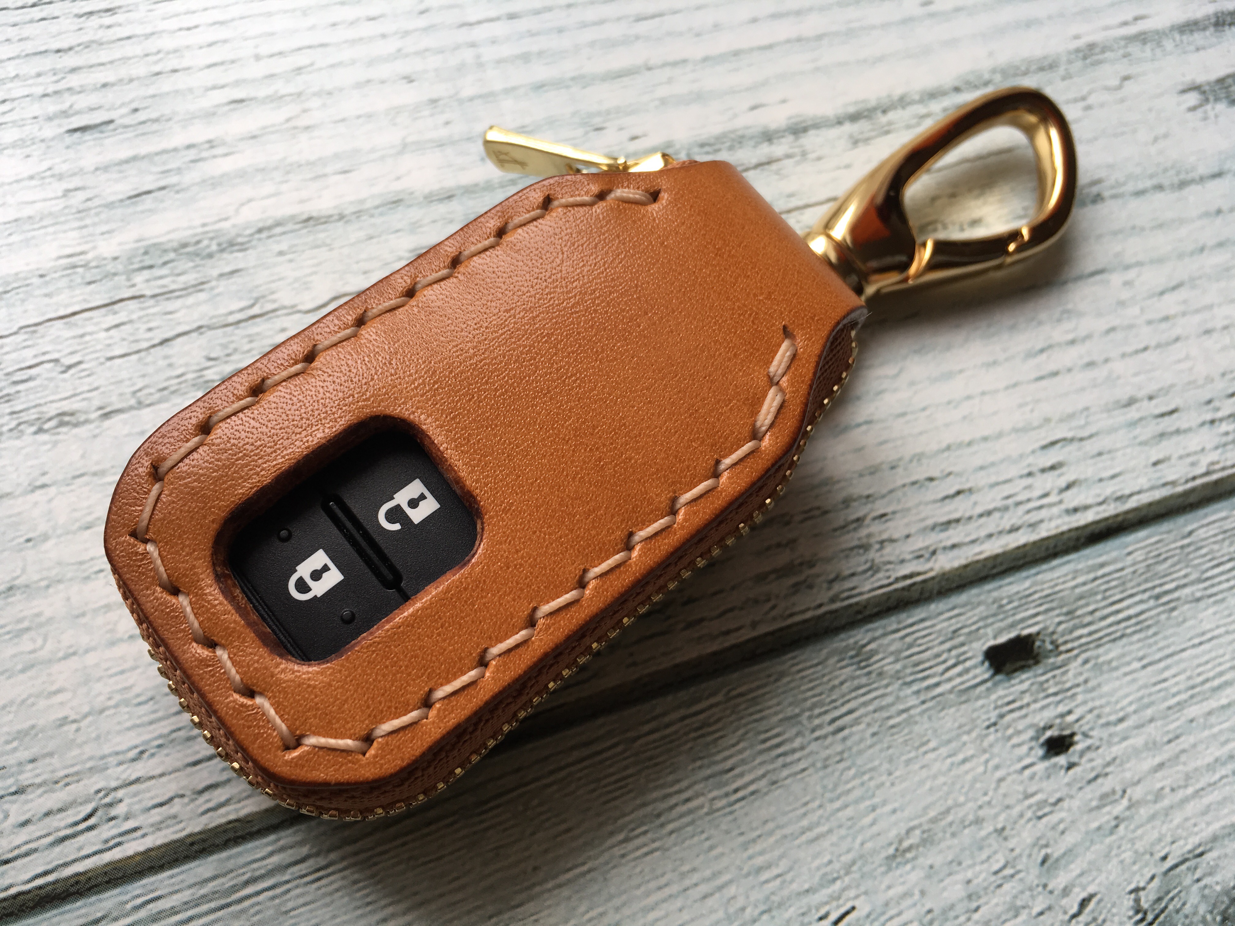 スズキ、マツダ専用 スマートキーケース クロスビー ジムニー フレア 栃木レザー