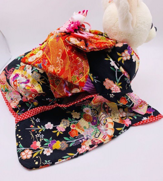 犬服　晴れ着　 京・正絹金彩友禅 花扇に蝶（黒）　振袖スタイル [K210