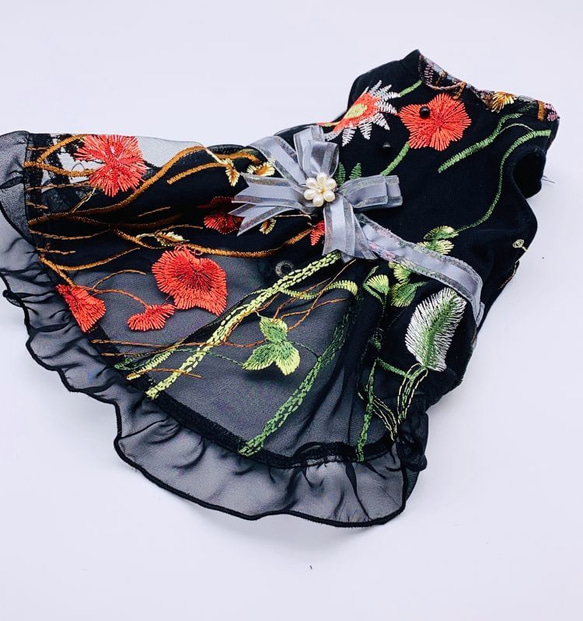 シック 黒シフォン&ゴージャス刺繍ワンピース [OP831] 1枚目の画像