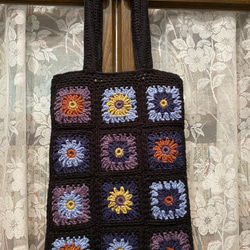 毛糸モチーフ手編みトートバッグ 1枚目の画像