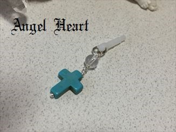 ～Angel　Heart～　天然石　クロス　ターコイズ　水晶　のイヤホンジャック 2枚目の画像