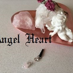 ～Angel　Heart～・ハートローズクォーツ＆ハート水晶のイヤホンジャック　スマホピアス 2枚目の画像