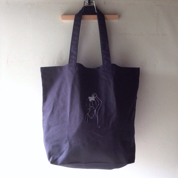大きめキャンバストートバッグ（紺色） トートバッグ kanae uchida