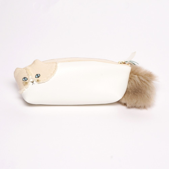 送料無料】白いハチワレねこのペンケースBタイプ(受注製作)Pinpignon猫
