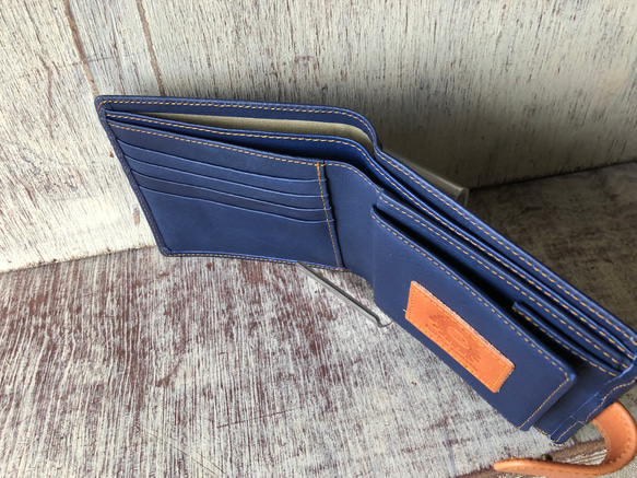 (人気です)  2つ折り財布  紺色 ミッツムッツ 4枚目の画像