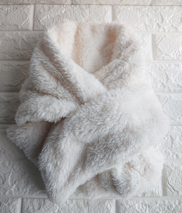 送無☆ふわふわボア☆マフラー☆白 マフラー 豹☆ 通販 10607316