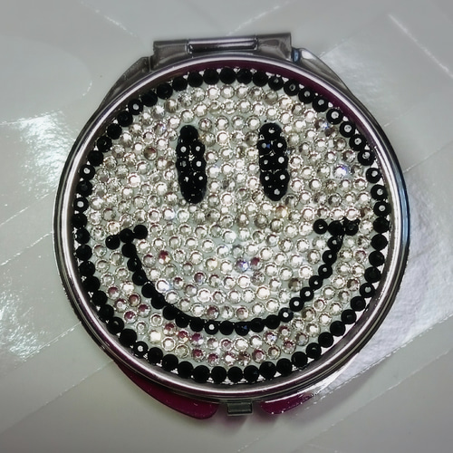 はっちゃんのお姉さん専用」オリジナル ピルケース レジン