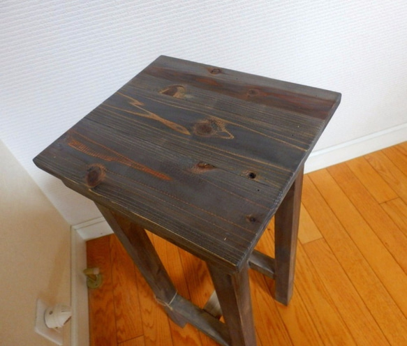 木製ハイテーブル　スツールにも　シャビーブラック（即納） 3枚目の画像