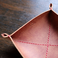 KAKURA [Leather Tray Square 3 Size Set] Antique Brown Red Thread 第6張的照片