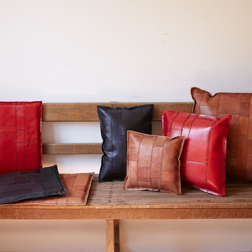 レザークッション tunagu 35 】アンティークブラウン 牛革 本革 KAKURA