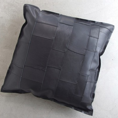 国内送料無料【 レザークッション tunagu 45 】ブラウン ブラック