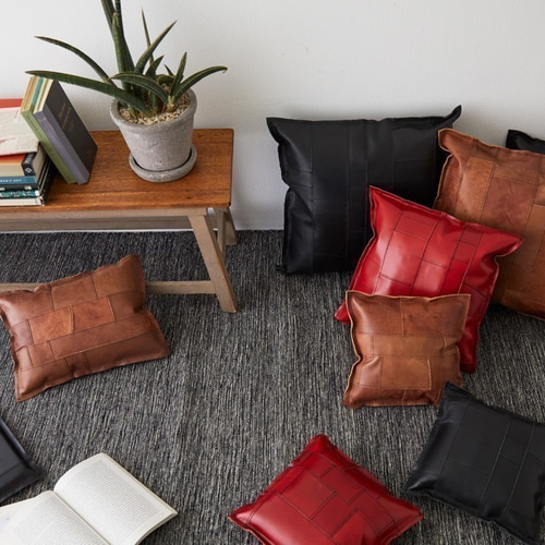 国内送料無料【 レザークッション tunagu 45 】ブラウン ブラック