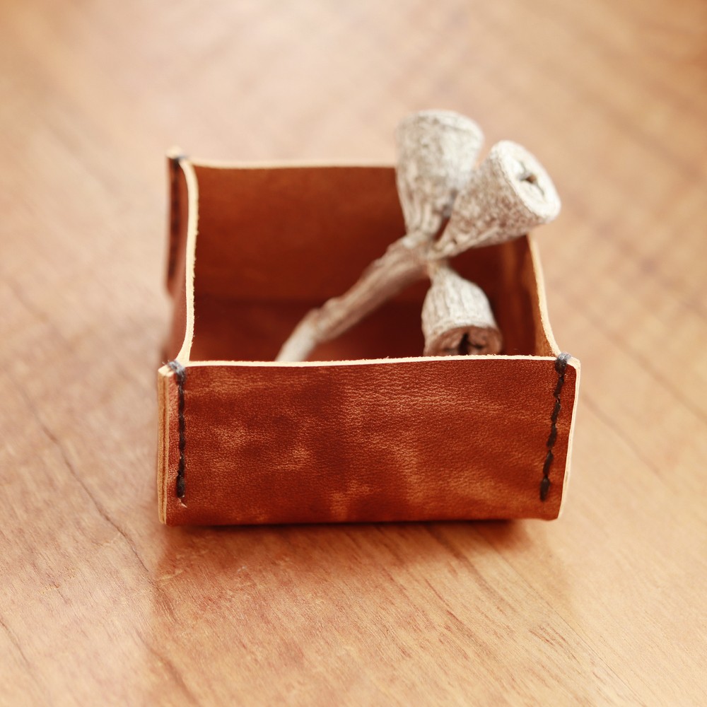 激レア　1点もの　ハンドメイド　本革