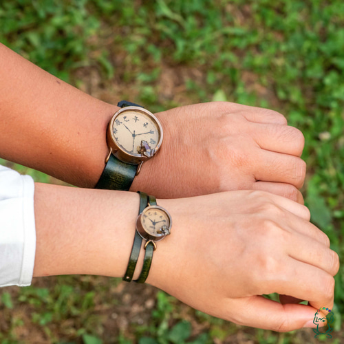 沼を覗くカエル腕時計LとSS 腕時計 カエルの時計屋さん（OLIE） 通販