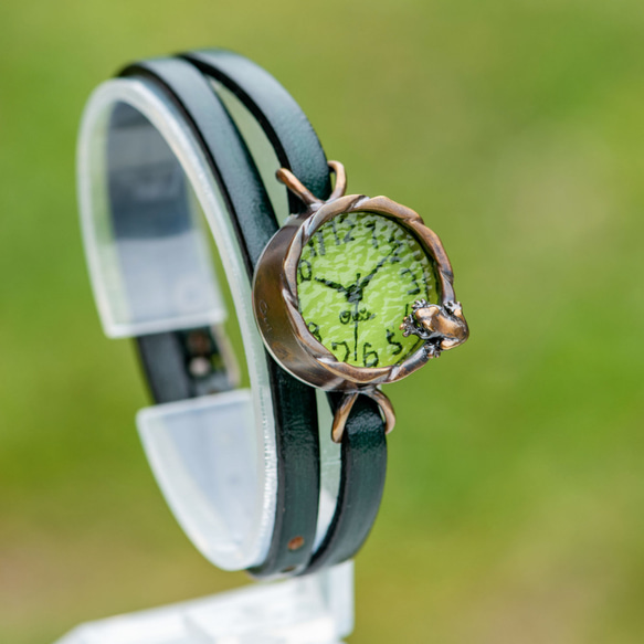 【奶精限定】Frog Watch Lime SS 望著池塘 第5張的照片