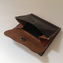 ふたつ折りのお財布(ブラック×チョコ) 3枚目の画像