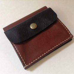 ふたつ折りのお財布(チョコ×ブラック) 1枚目の画像