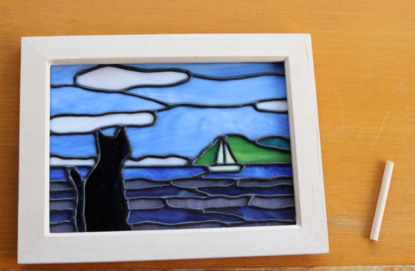 「窓辺の猫」ステンドグラスで作った可愛いミニパネルです。 6枚目の画像