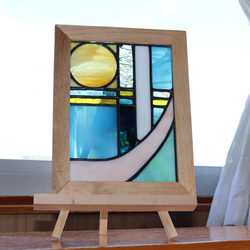 「窓辺の月？太陽？」ステンドグラスで作った可愛いミニパネルです 5枚目の画像