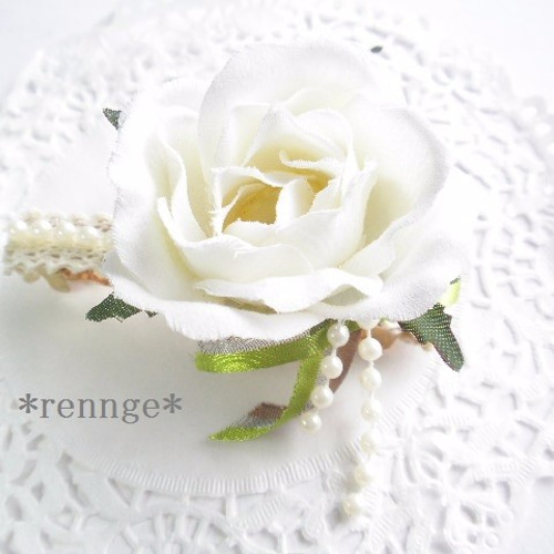 ❀白い薔薇の髪飾り❀バレッタ バレッタ *rennge* 通販｜Creema 