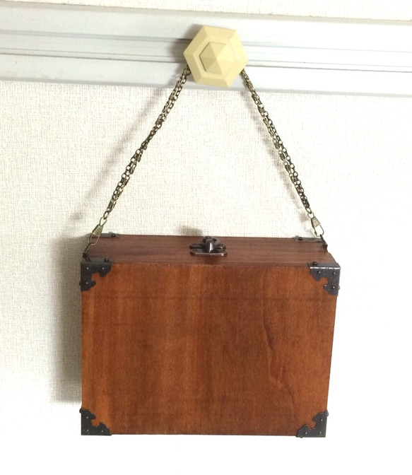 木製 鞄 平タイプ （小花柄） 2枚目の画像