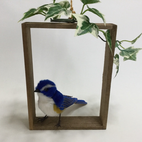 ルリビタキとウソ　木彫りの野鳥　 　　ありがとう358さま専用品 ルリビタキ・バードカービング 彫刻 ありむら工房 通販 11335151