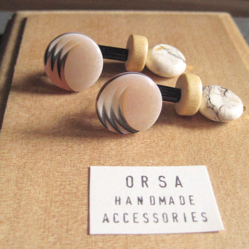 Orthosiā ピアス（その他） ORSA 通販 3889101｜Creema(クリーマ)