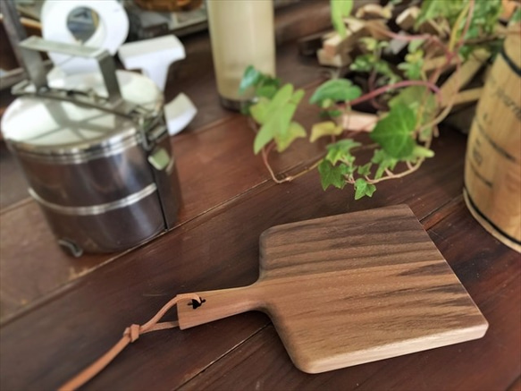 ブラックウォールナット　カッティングボード ブラックウォールナット材 cuttingboard （まな板） his-193
