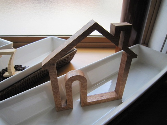 家のオブジェ Miniature House ラワン材 3枚目の画像