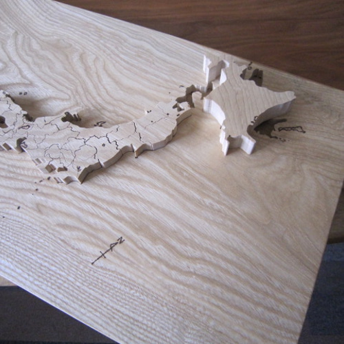 天然木槐一枚板　日本地図 天然木槐一枚板 日本地図 天然木槐一枚板 日本地図