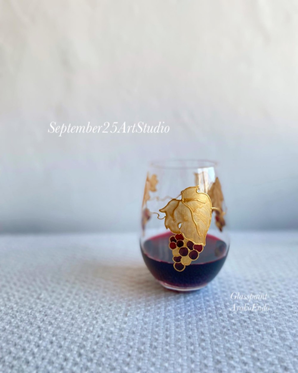 【母の日ギフト】シックな秋色紫色葡萄フリーグラス1つ/誕生日プレゼント・両親へのプレゼント・結婚祝い・退職祝い・還暦祝い