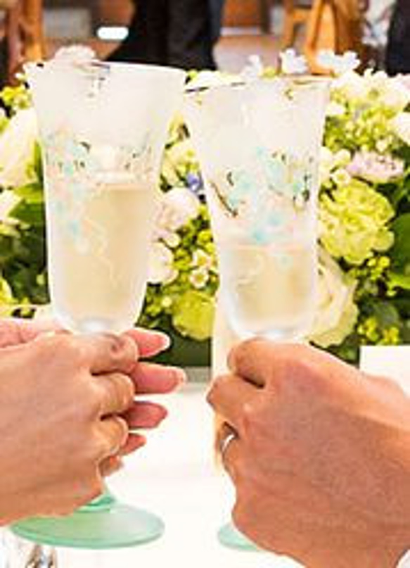 [父母禮物/結婚敬酒週年紀念杯/結婚禮物/結婚禮物]可靠的葡萄一對香檳杯 第6張的照片