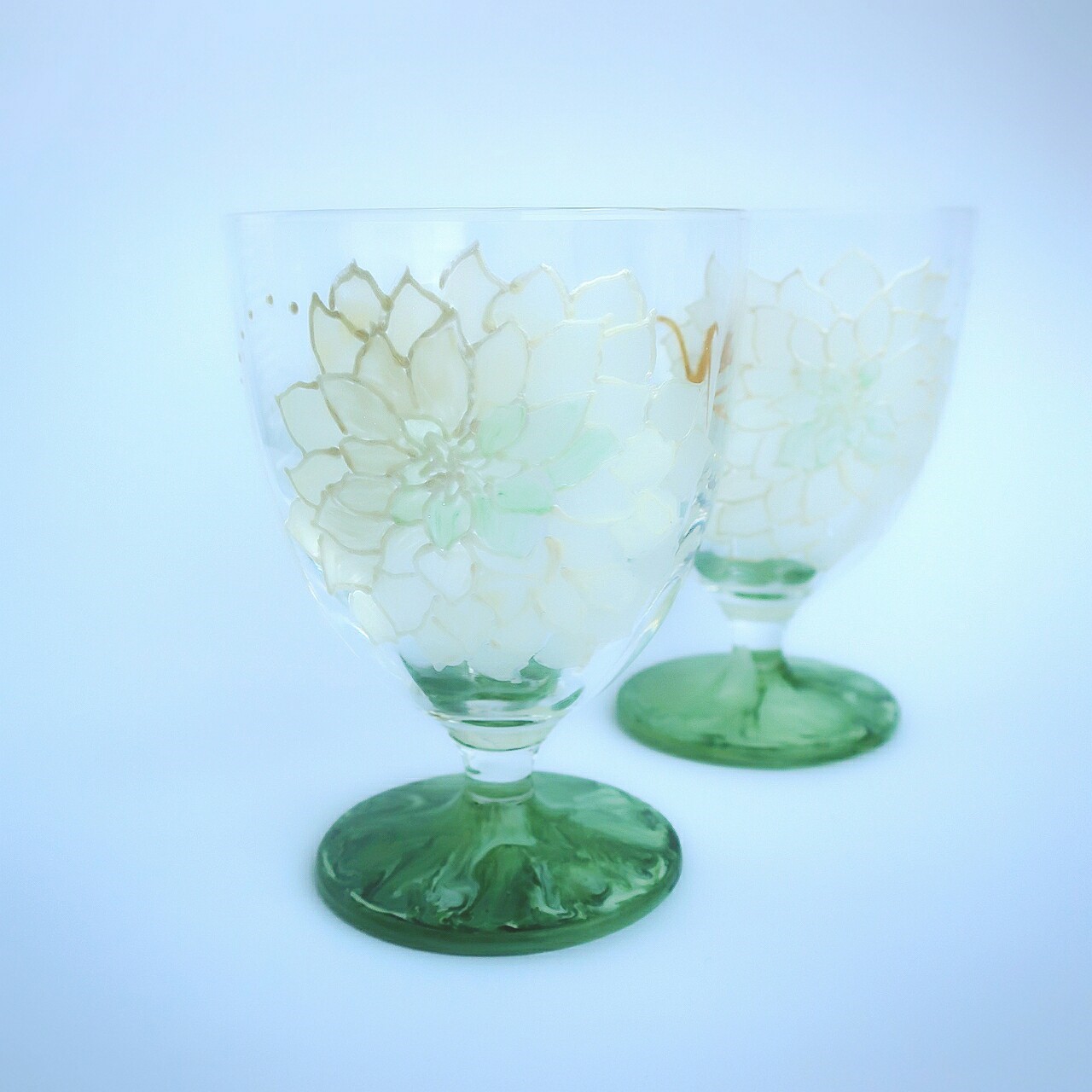 【母の日プレゼント】ホワイトダリア大理石風グラス1つ｜母の日ギフト・父の日ギフト・結婚祝い・両親プレゼント・両親贈呈品