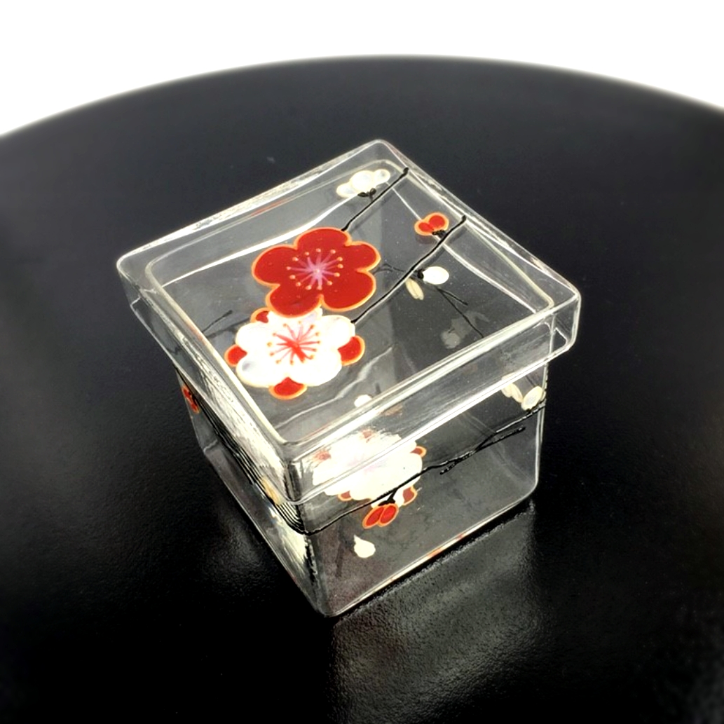 【春】紅梅白梅  硝子升(蓋付、耐熱硝子)　お祝いギフトにボンボニエールとしても人気です！　冷酒・熱燗にも！