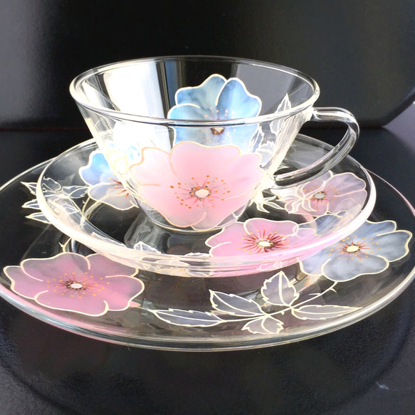 【母親節禮物】Creema限定【玫瑰】可愛野玫瑰玻璃茶具（杯碟+盤子）生日 第1張的照片