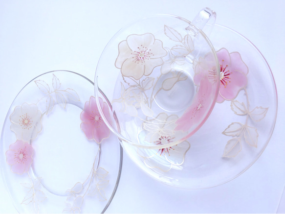 【母親節禮物】Creema限定【玫瑰】可愛野玫瑰玻璃茶具（杯碟+盤子）生日 第4張的照片
