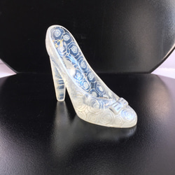 ガラスの靴リングピロー 【ホワイトローズブーケ】結婚祝い 4枚目の画像