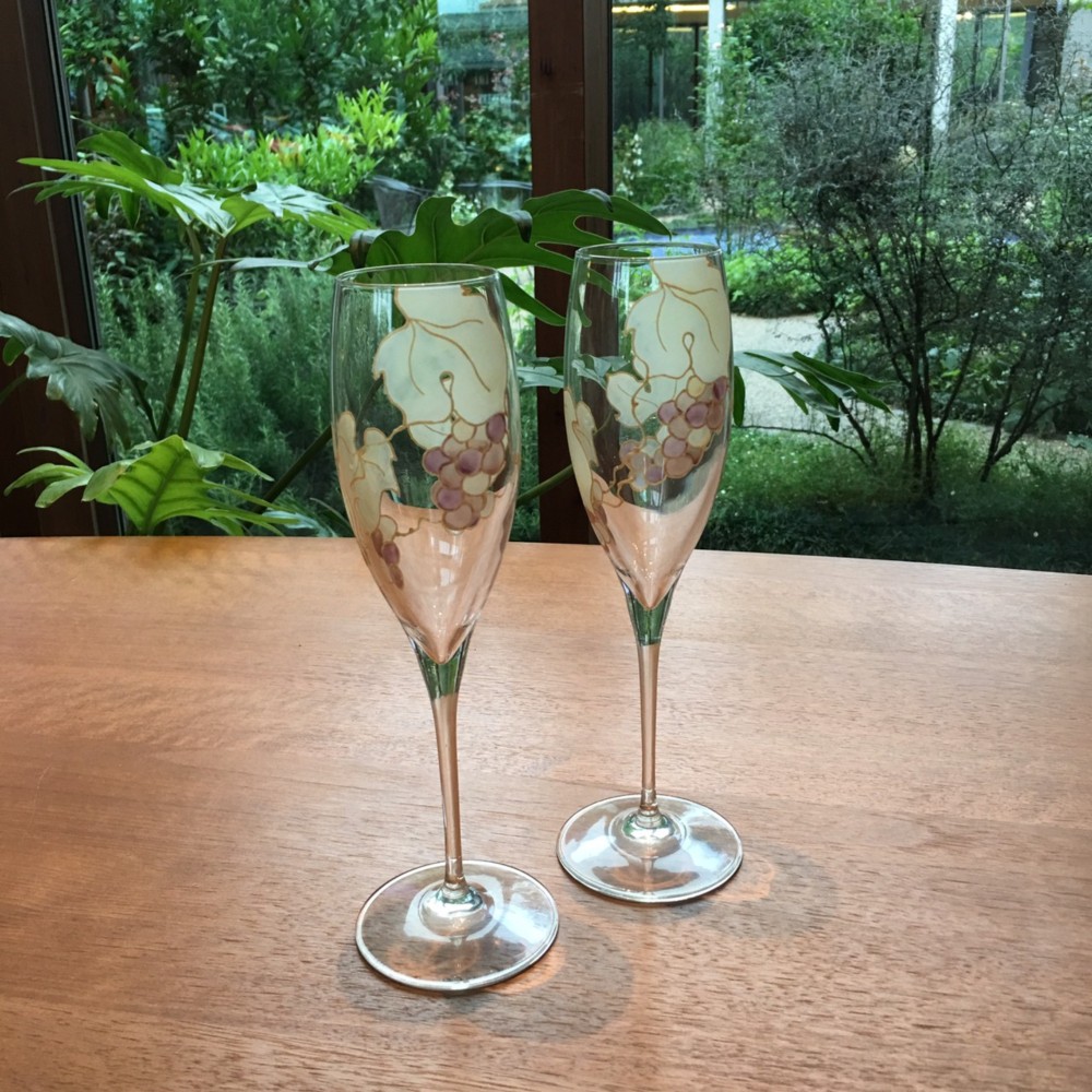 Creema限定父の日ギフト【葡萄ブドウ】名入りシャンパングラス1個｜母の日ギフト・結婚祝い・新居祝い・結婚記念日・還暦