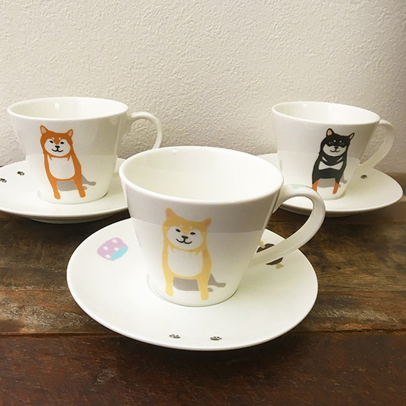 売り切り特価】柴犬 カップ＆ソーサー 白柴 ☆ 130cc コーヒー 紅茶