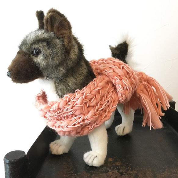 犬用 ウールマフラー ピンク★ スラブ糸 ウール100% 小型犬用 防寒 犬服 ファッション 1枚目の画像