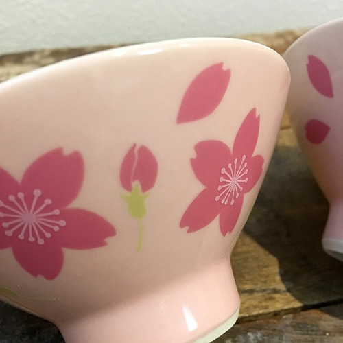 桜咲く お茶碗 ☆ さくら 113mm ベビーピンク 小ぶり 女性 キッズ向け
