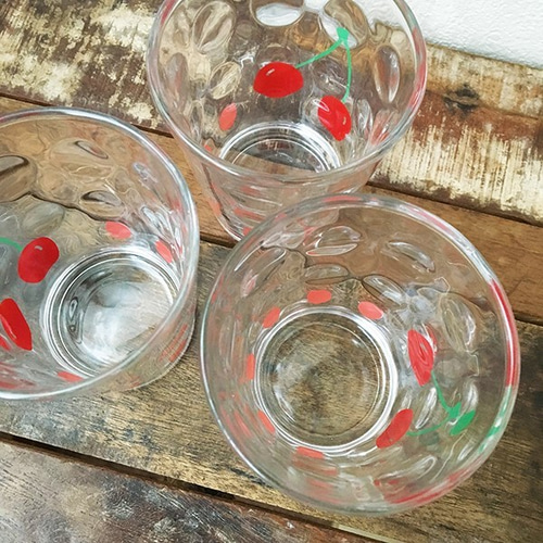 新作】さくらんぼ 種まき ドットグラス ☆ フルーツ柄 ガラスコップ