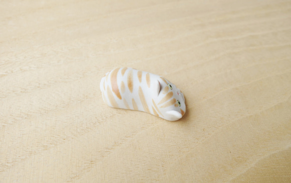 「うちの猫-uchinoko」箸置き（まったり猫ちゃん） 3枚目の画像