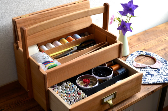 山桜の裁縫箱 / ソーイングボックス 2枚目の画像