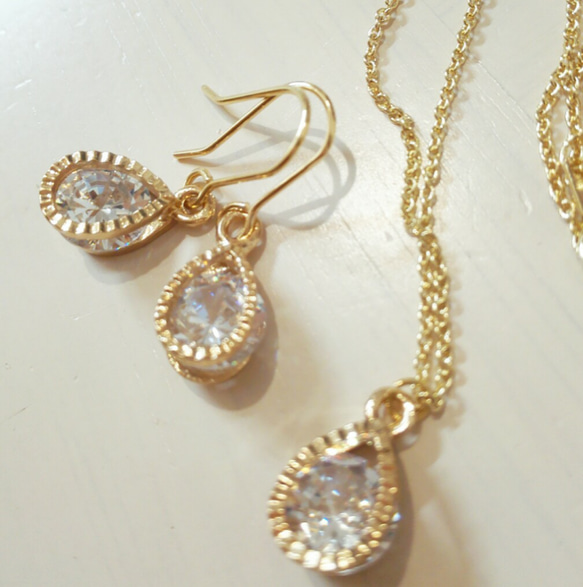 送料無料　K16gp　pierce&necklace　3set 2枚目の画像