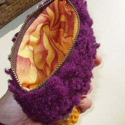手編みのミニポーチ　～ちょっとオレンジ色～ 3枚目の画像