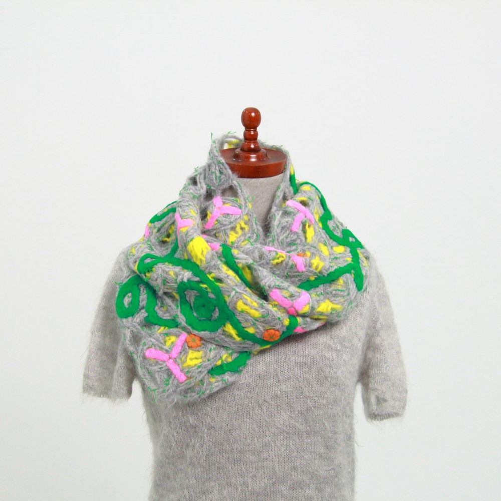 目覚めた色達のマフラー【送料無料】