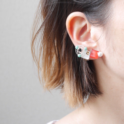 キャンディearcuff／turquoise×white×red／痛くないイヤリング　送料無料　ケース付 4枚目の画像