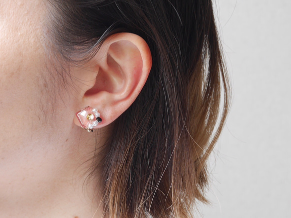 キャンディearcuff／white×pink／痛くないイヤリング　送料無料　ケース付 4枚目の画像